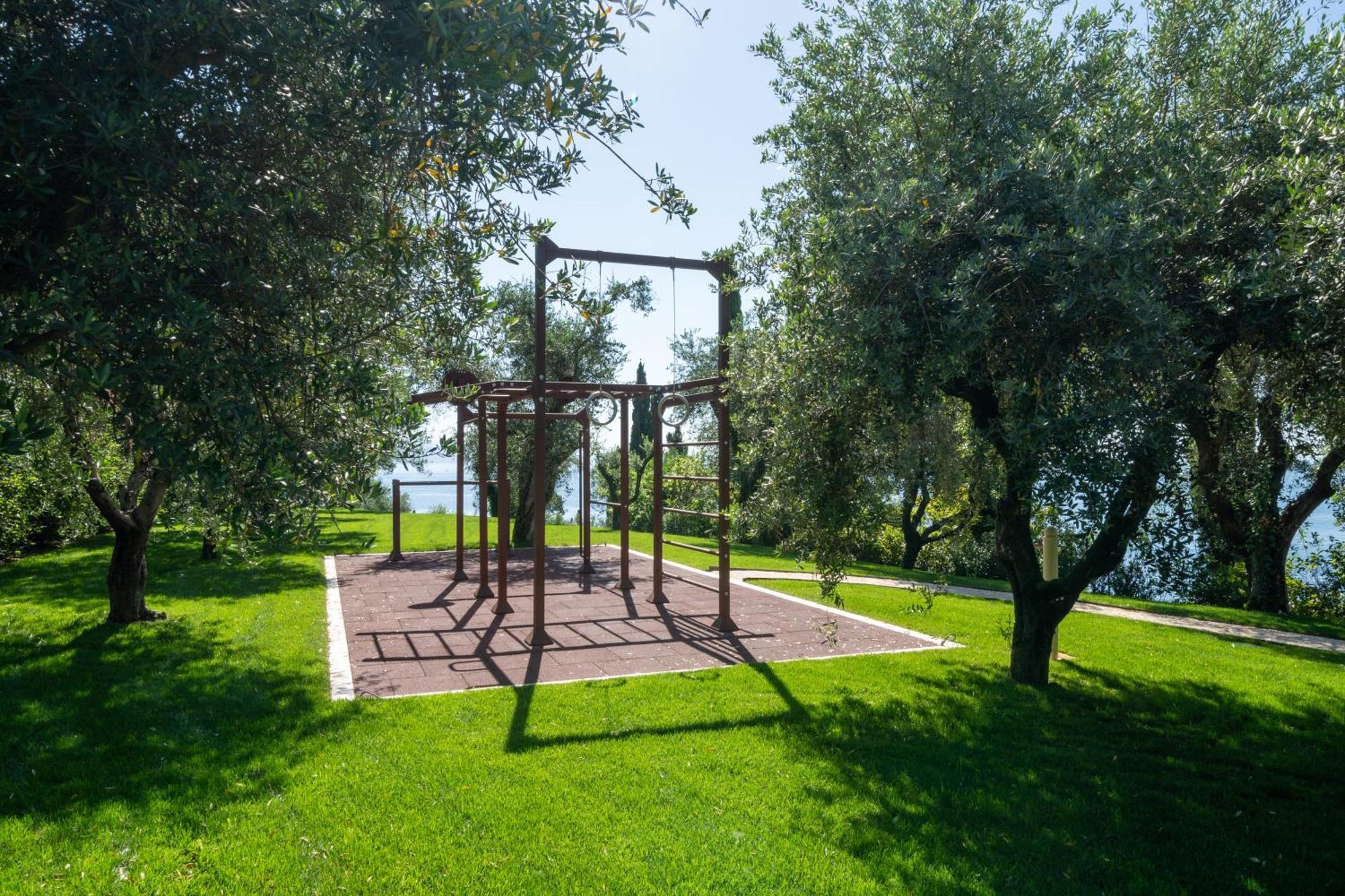 Villa Silvia Apartments San Felice del Benaco Exterior foto